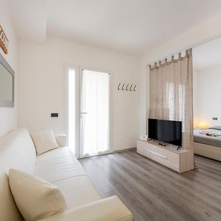 Bnbutler - Archimede 53 - Bright Studio Μιλάνο Εξωτερικό φωτογραφία